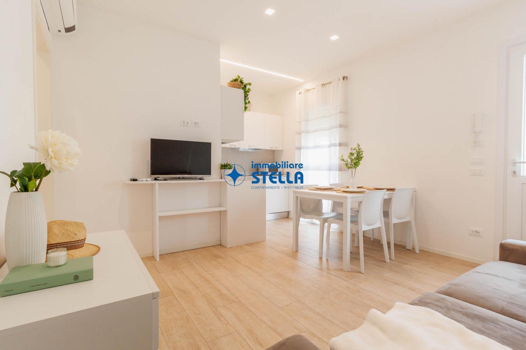 Condominio Rossella リド・ディ・イエゾロ エクステリア 写真