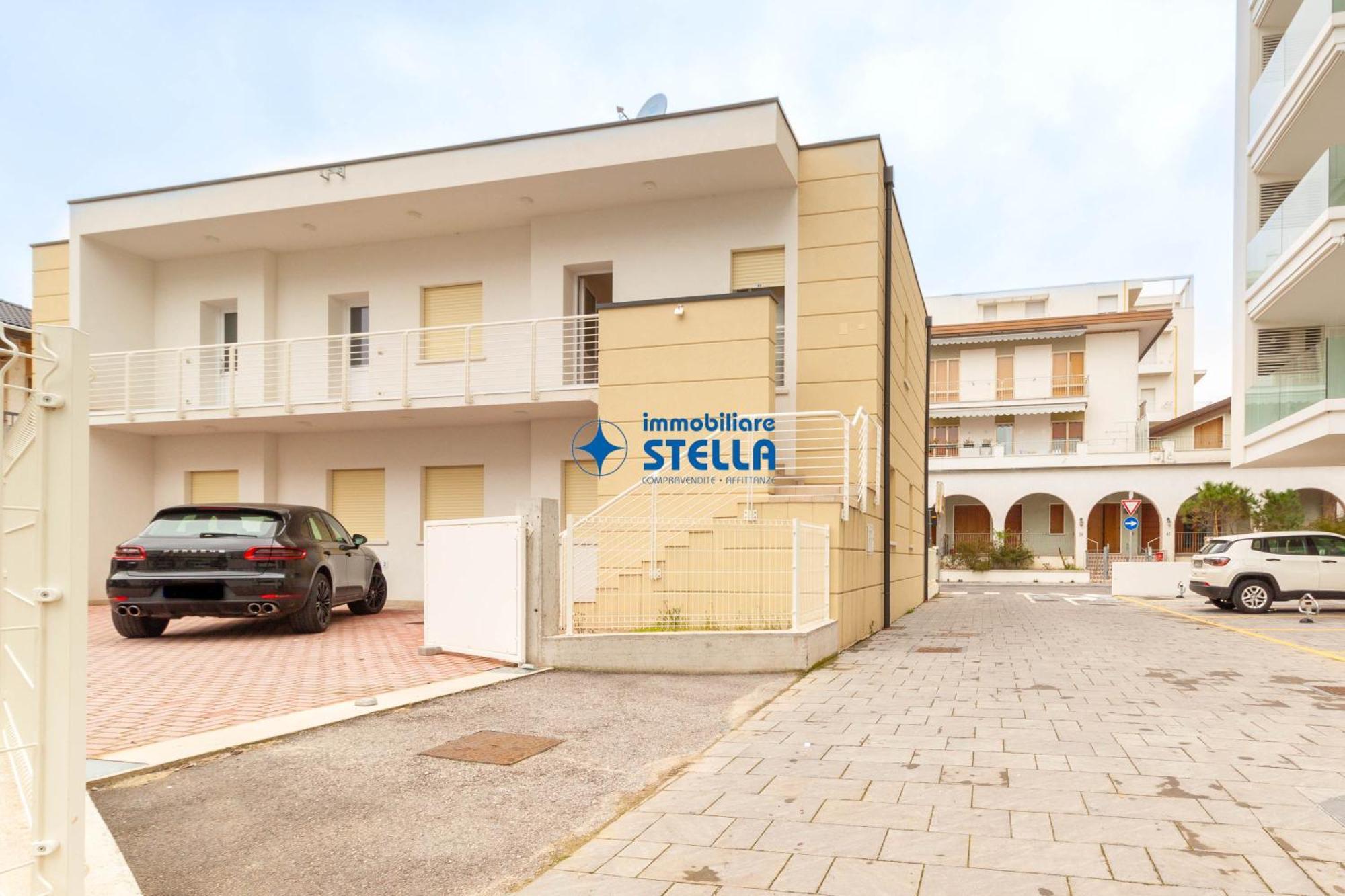 Condominio Rossella リド・ディ・イエゾロ エクステリア 写真